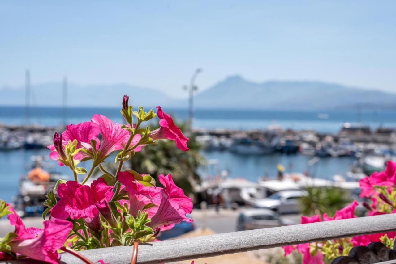 Stenopus Greco Casa Per Affitti Turistici Santa Flavia Eksteriør billede